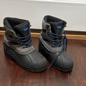 Boy’s Black Winter Boots KHOMBU 4M